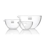 PYREX Flat Bottom Curved Side Evaporating Dish with Spout 320mL
