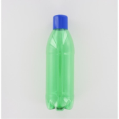 Aurora Scientific 1000mL Green PET (Polyethylene) Bottle  with Blue Polypropylene Cap Dosed with Sod