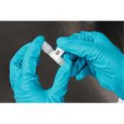 Brady THT-179-492-2.5-SC FreezerBondz label for BBP11 printer 25.40mm (W) x 25.40mm (H)
