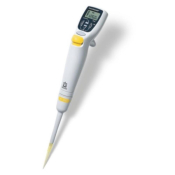 Transferpette Electronic with AC Adapter (UK/Ireland) 250-5000uL DE-M