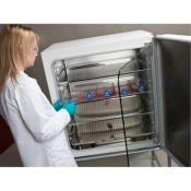 LEEC T190 Culture Safe Touch CO2 Incubator 190L