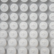 SLS Select 96 Square Well Silicone Sealing Mat. can be punctured