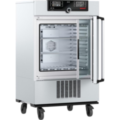Memmert Compressor-Cooled Incubator TwinDISPLAY