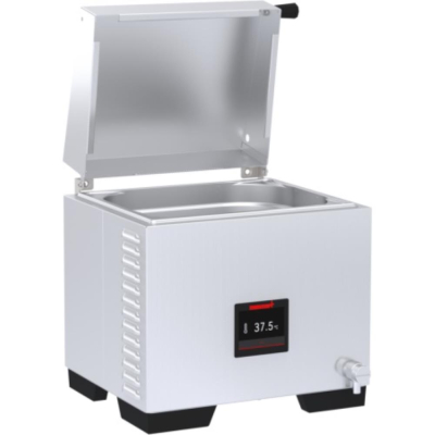 Memmert WTB11 Waterbath 10L 10-100C with Stainless Steel Gable Cover